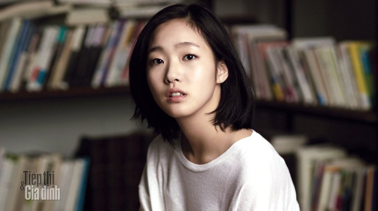 12 Aktor dan aktris muda Korea ini namanya mencuat di awal tahun 2017