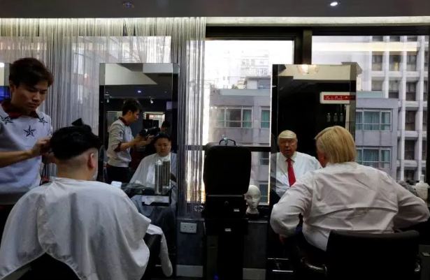 Cosplayer Tirukan Donald Dan Jongun © 2017 brilio.net Cosplayer Tirukan Donald Dan Jongun © 2017 brilio.net