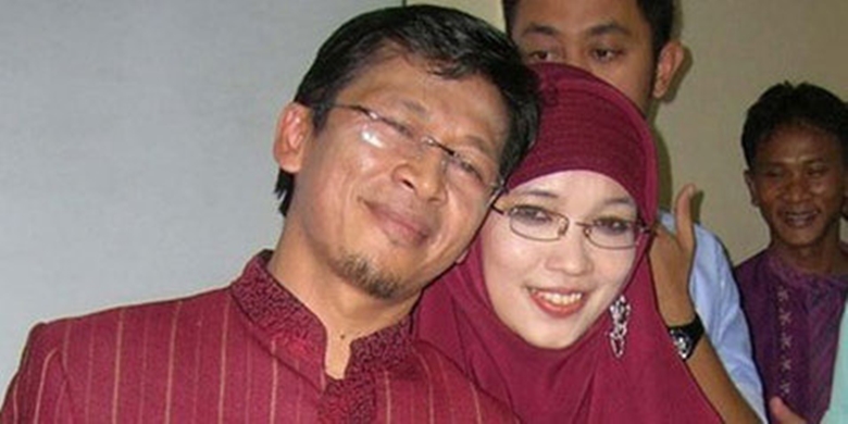 Deretan seleb Indonesia yang rujuk lagi usai bercerai, CLBK nih yee!