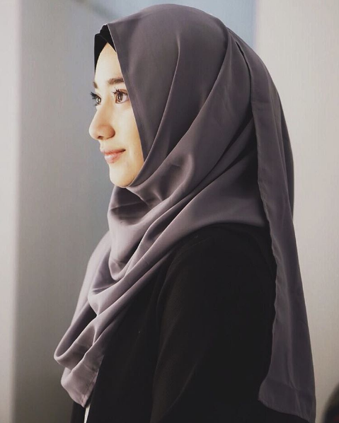 Tengku Syaira Anataya © 2017 brilio.net Tengku Syaira Anataya © 2017 brilio.net
