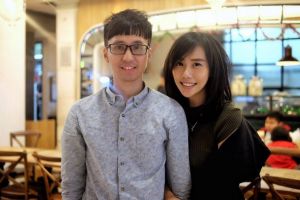10 Tahun pacaran, ini potret mesra Cherly eks Cherrybelle dan kekasih