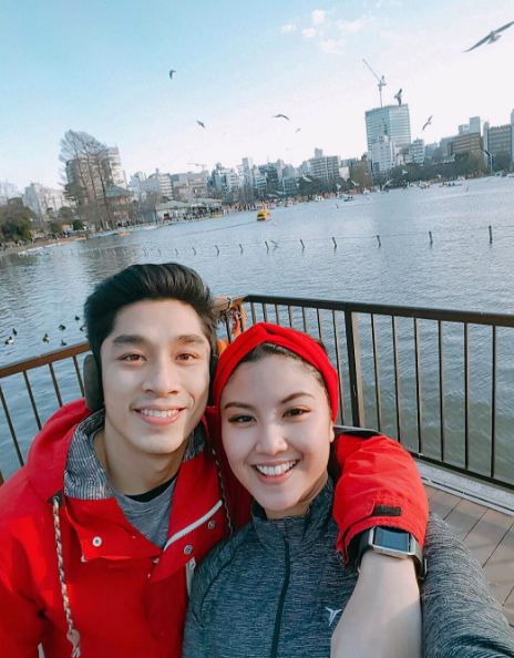 potret kemesraan Zivanna Letisha dan suami © 2017 Instagram potret kemesraan Zivanna Letisha dan suami © 2017 Instagram