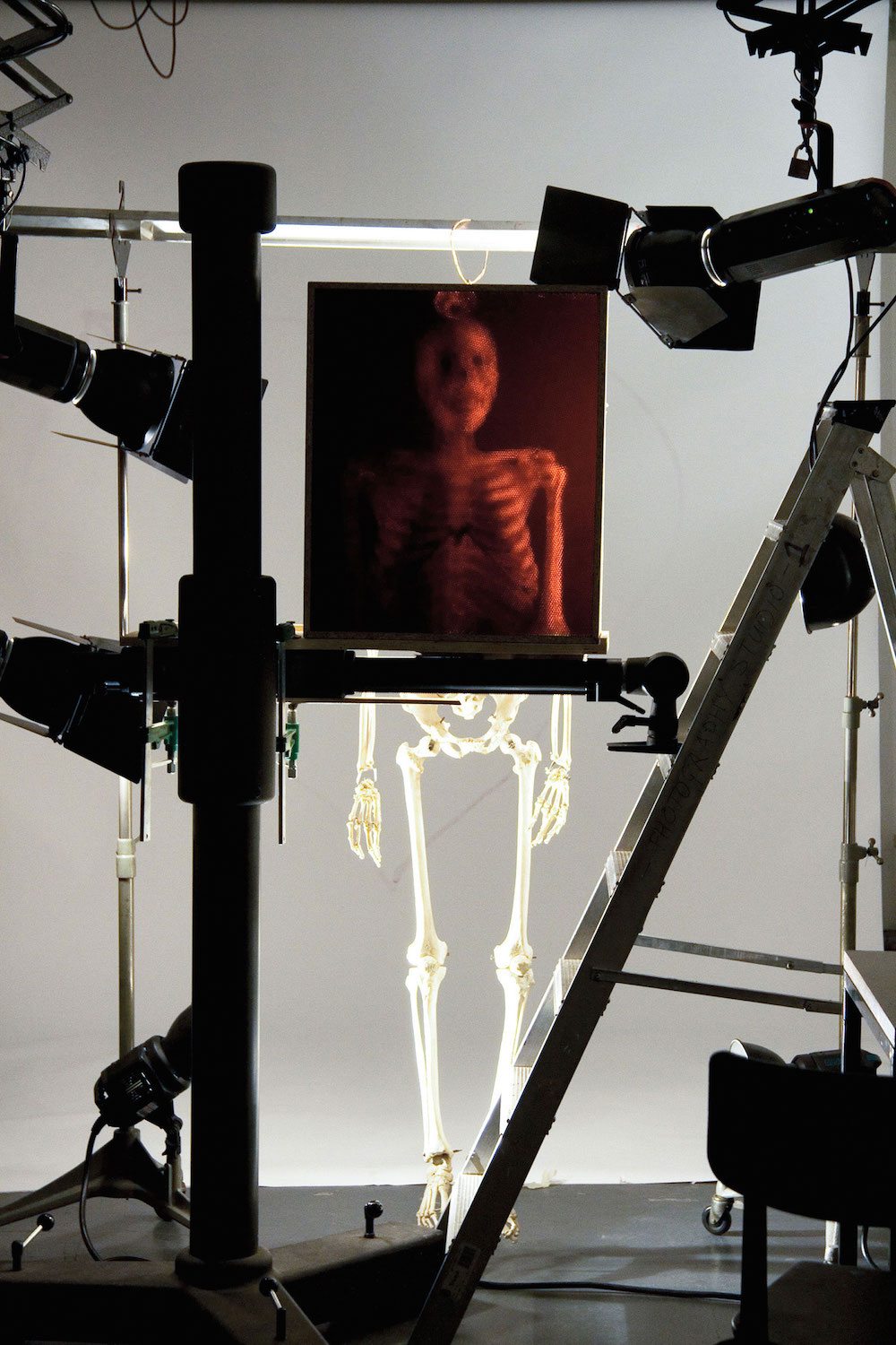 karya seni dari lubang sedotan ini siap bikin kamu terpana © 2017 Thisiscolossal karya seni dari lubang sedotan ini siap bikin kamu terpana © 2017 Thisiscolossal