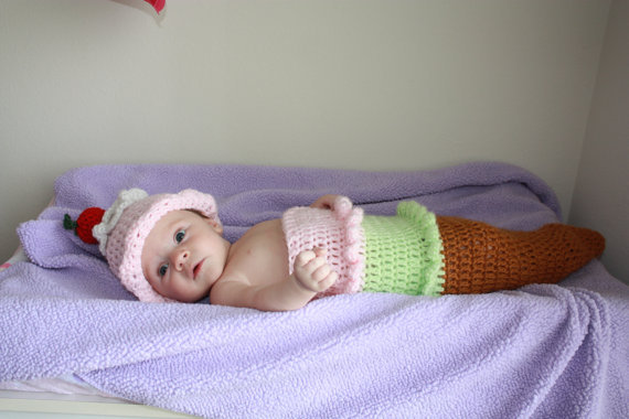 15 Foto imut bayi pakai kostum  makanan ini bikin gemes pengen cubit