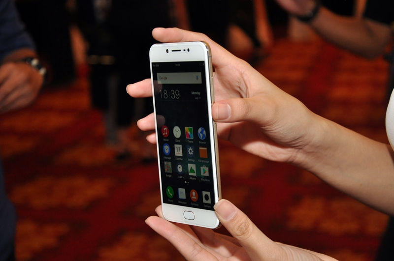 Disruption © 2017 brilio.net Disruption © 2017 brilio.net