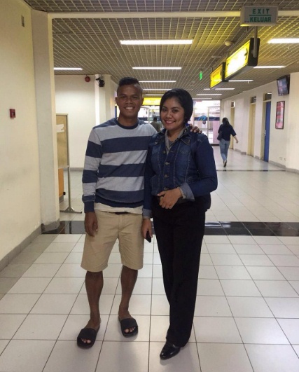 Yanna Mony  © 2017 instagram