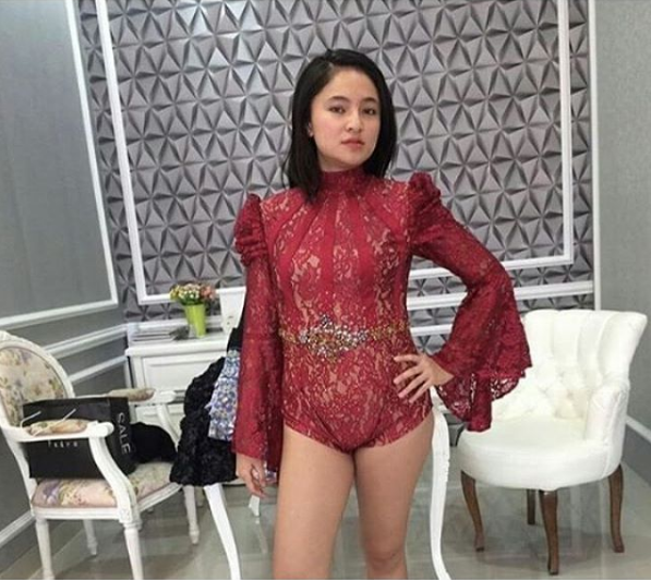 pakaian ketat artis © 2017 istimewa