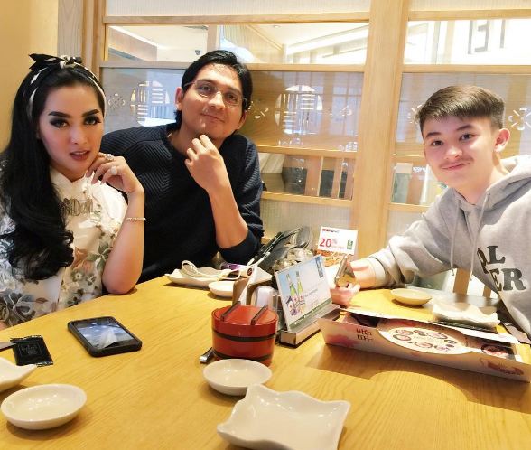 Tiara Dewi Harmonis Sama Lucky © 2017 brilio.net