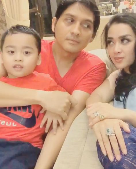 Tiara Dewi Harmonis Sama Lucky © 2017 brilio.net