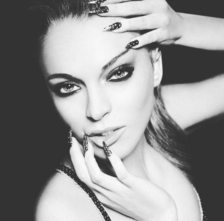 Seleb hapus foto IG © 2017 brilio.net