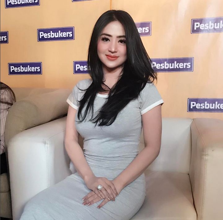 Seleb hapus foto IG © 2017 brilio.net