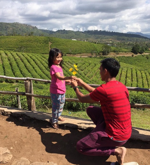 Keluarga Zulkifli  © 2017 instagram Keluarga Zulkifli  © 2017 instagram