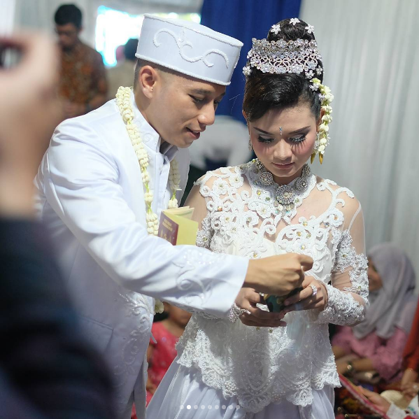 Indra Prasta menikah © 2017 instagram.com/tommyprabowo Indra Prasta menikah © 2017 instagram.com/tommyprabowo