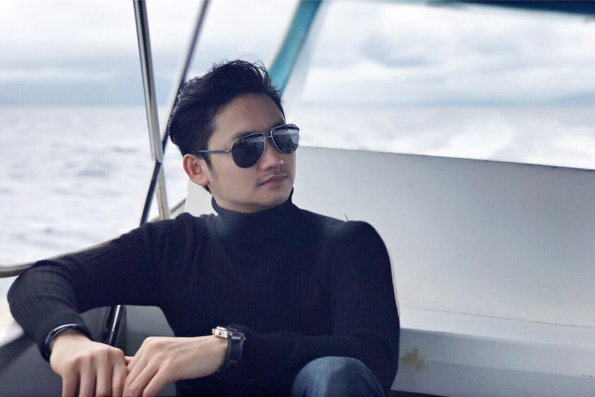 Angga Wijaya © 2017 instagram.com/anggawijaya88