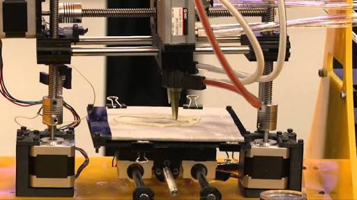 Alat canggih ini bisa dipakai bikin pizza 3D, cepat dan rasanya lezat