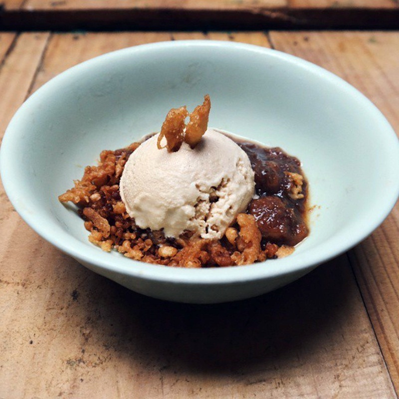 10 Camilan ini variasinya nggak biasa, ada cokelat rasa nasi lemak lho