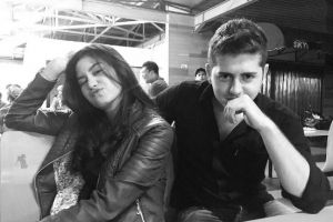 7 Momen romantis Ochi Rosdiana & Cemal Faruk 'Anak Langit', cinlok ya?