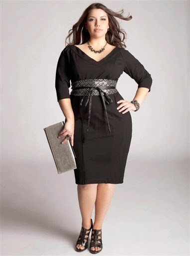 5 Gaya busana seleb plus size Indonesia, cantik nggak harus kurus kan?