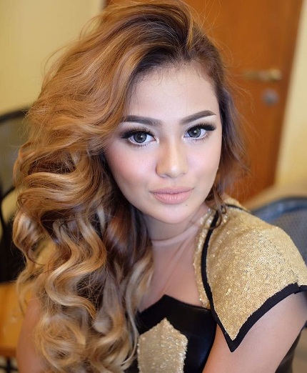 10 Penampilan ini bikin Aurel disebut dewasa dini, mirip tante-tante