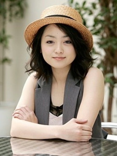 12 Foto transformasi Yumi Adachi, pemeran Suzu di 'Rindu-Rindu Aizawa'