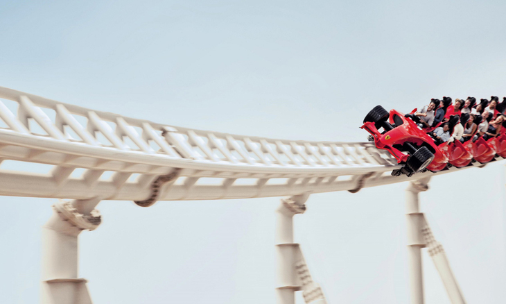 Roller coaster ini bikin adrenalin bergejolak, berkecepatan 120 km/jam