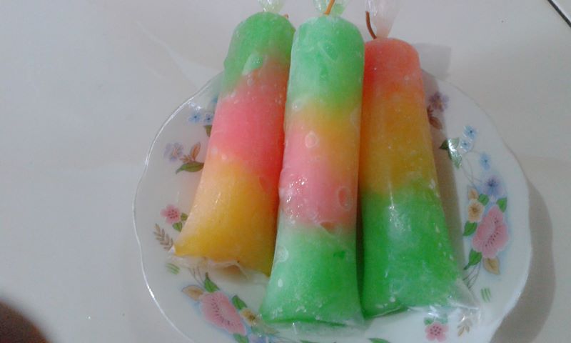 7 Jajanan es legendaris anak 90-an, bikin kangen masa kecil