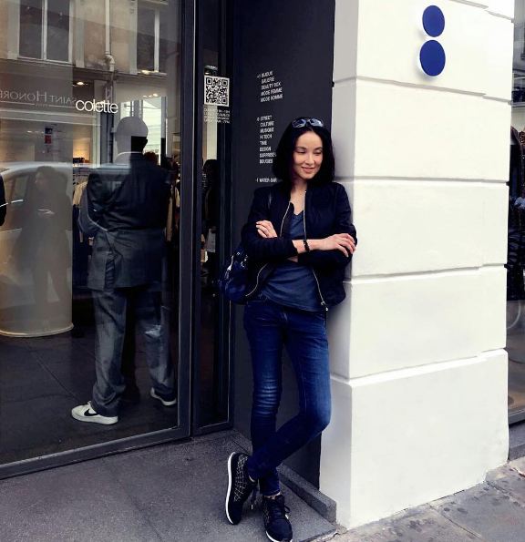 12 Foto terbaru Ye Sha 'Meteor Garden 2', tetep ayu di usia 42 tahun