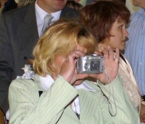 11 Potret kelakuan orang yang nggak paham teknologi ini bikin ngakak