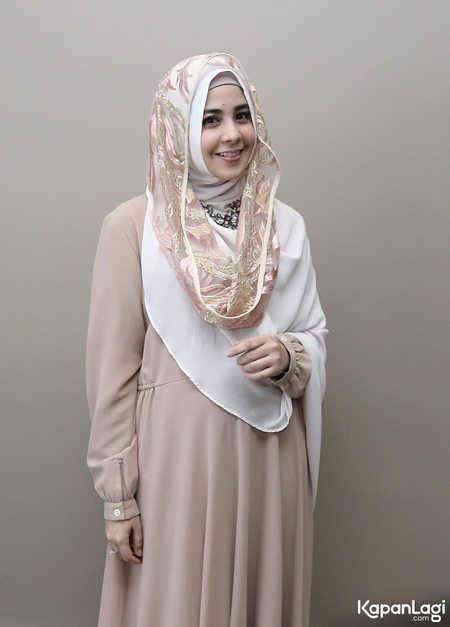 5 Artis ini larang mantan pasangan bertemu buah hatinya sendiri