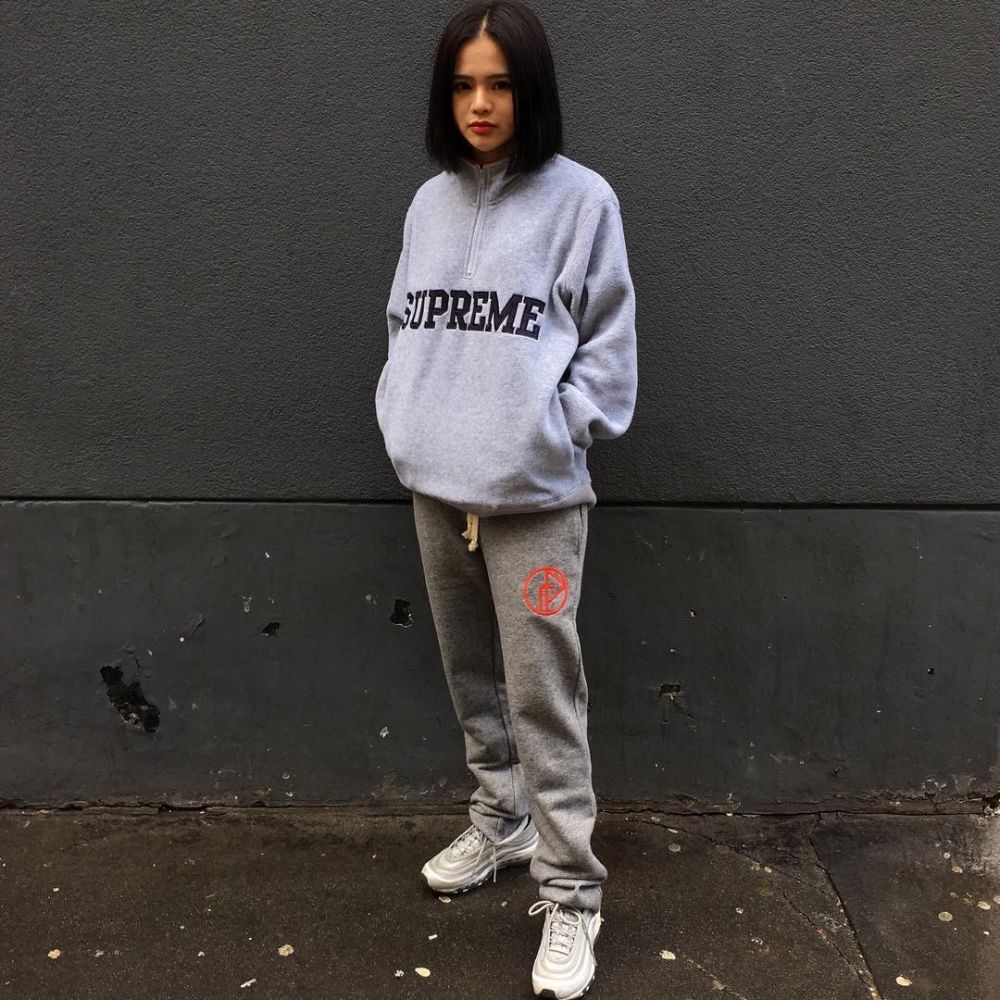 Demi tampil modis di medsos, gadis ini hamburkan uang Rp 133 juta