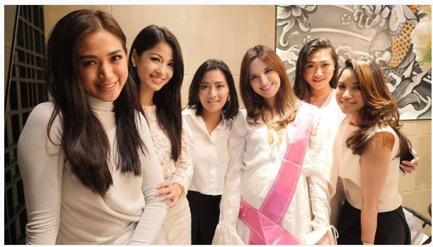 15 Transformasi Nia Ramadhani, aktris antagonis sampai sosialita hits