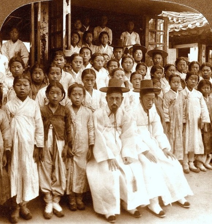 12 Foto lawas anak-anak di Korea Selatan tahun 1900-an, bikin terenyuh