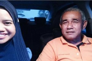 Kisah perjuangan pensiunan jadi sopir taksi online ini bikin mewek