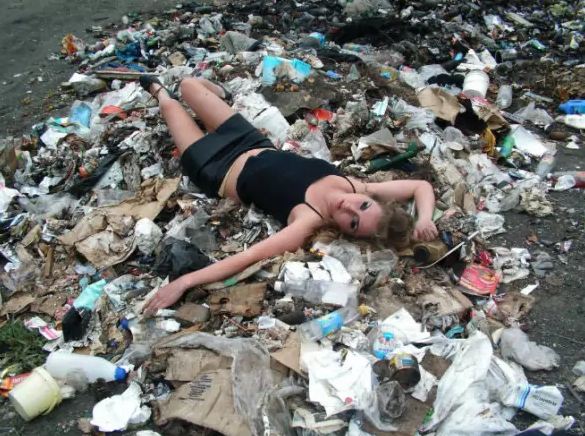 15 Kejadian kocak ini hanya bisa kamu lihat di Rusia, absurd deh