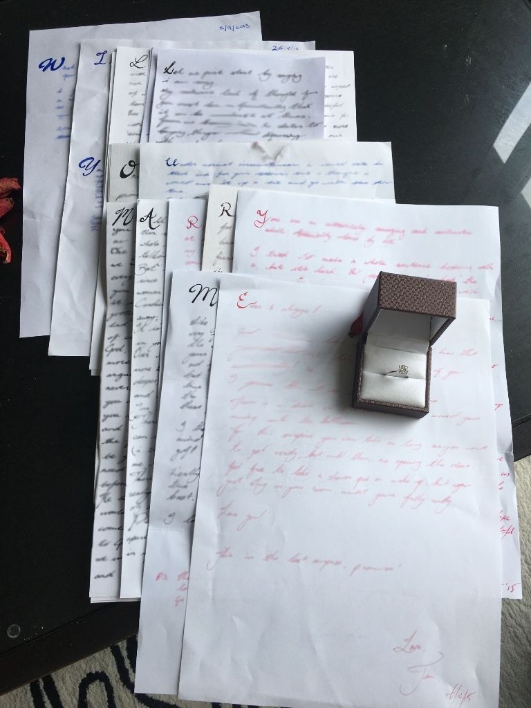 Selama 3 tahun pria ini kirim surat cinta berisi kode lamaran ke pacar