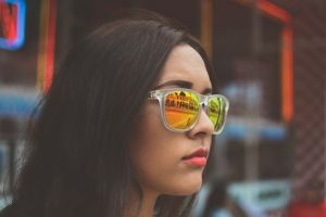 5 Tips sederhana agar kacamatamu awet, yang berkacamata wajib tahu