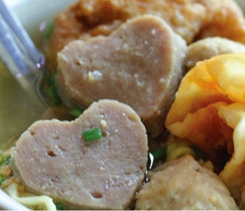 Tak melulu bulat, 6 kreasi bentuk bakso ini unik banget