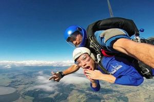 Pengalaman traveler berwisata ekstrem di Selandia Baru ini menegangkan