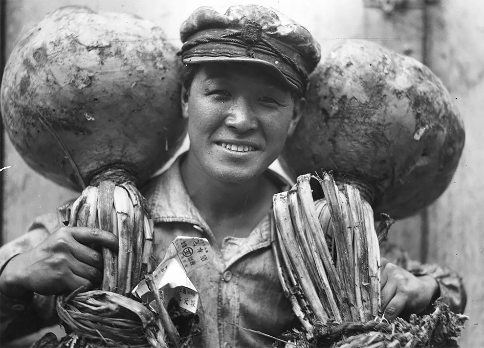 15 Foto jadul tanaman berukuran raksasa ini bikin melongo