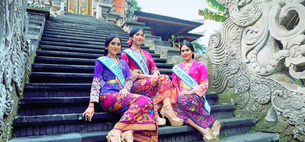 15 Foto finalis Miss Internet 2017, ngapain aja ya tugasnya?