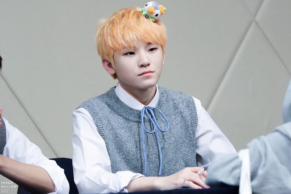 10 Idol K-Pop ganteng ini dikenal miliki aksen Busan, medok banget