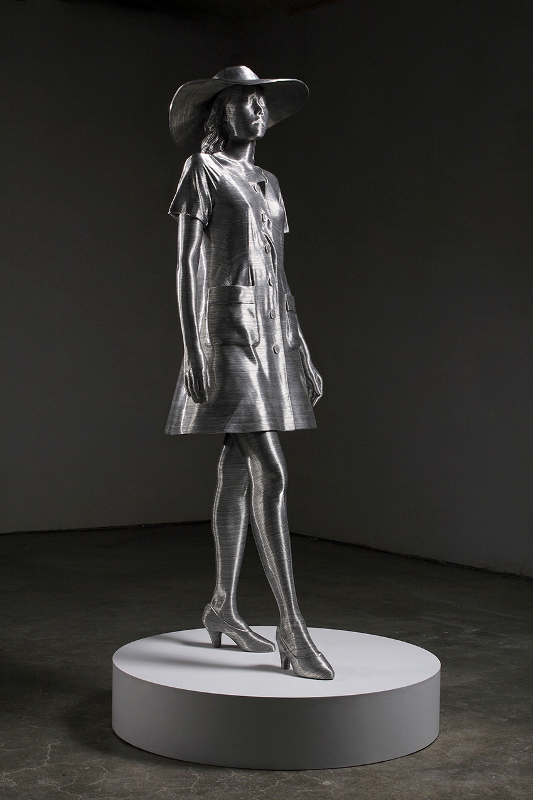 Kamu nggak bakal sangka 10 patung manusia ini terbuat dari apa