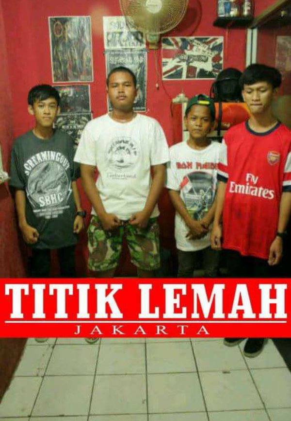 9 Nama band indie ini malah bikin susah menahan tawa, gokil banget