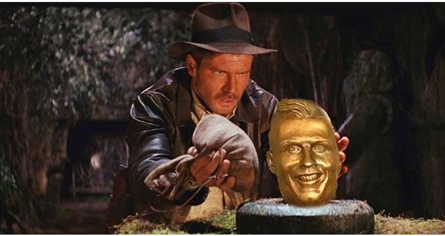 12 Foto editan patung fail Cristiano Ronaldo, lucunya nggak kira-kira