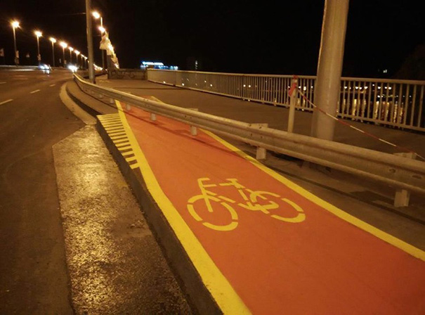 20 Hasil kerjaan fail ini cuma nunggu waktu untuk kena apes, duh