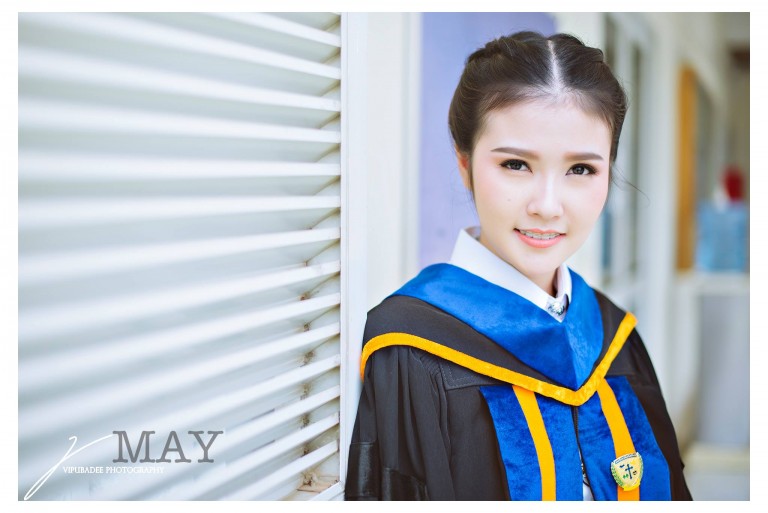 11 Potret May Pim, perawat yang kecantikannya bikin heboh dunia maya