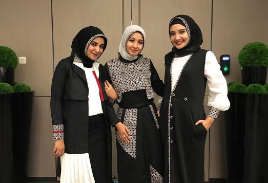 10 Potret kompaknya persahabatan Zaskia, Shireen dan Bella