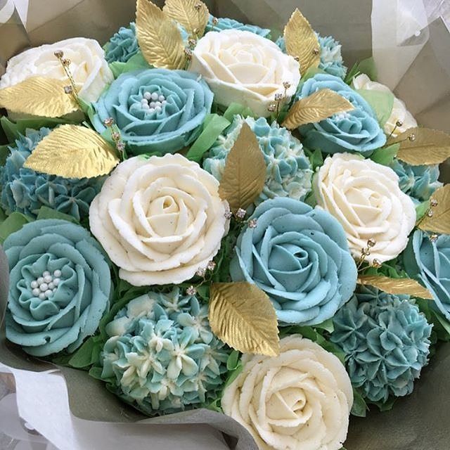 Terlihat seperti hiasan, 14 bunga ini ternyata cupcake yang lezat lho