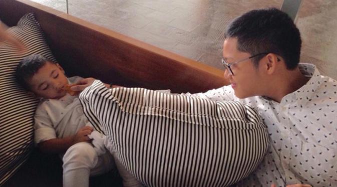 Meski beda ayah, ini 7 potret rukunnya 4 anak Krisdayanti