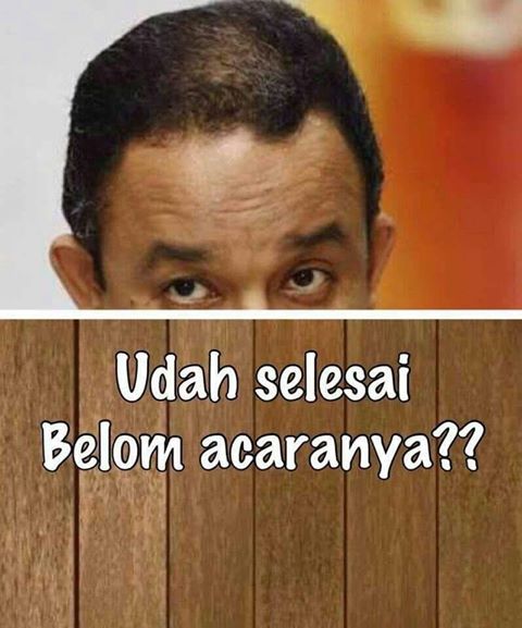 Tak hadiri debat antar cagub DKI, 7 meme ini sindir Anies-Sandi 